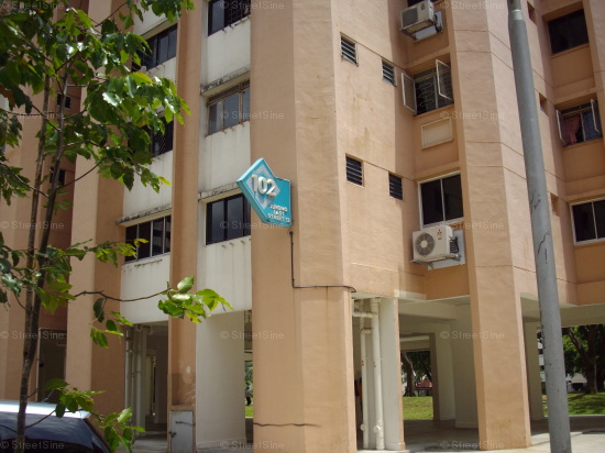 Blk 102 Jurong East Street 13 (Jurong East), HDB 3 Rooms #168052